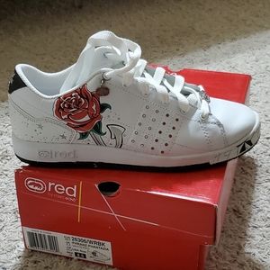 red by marc ecko women's shoes